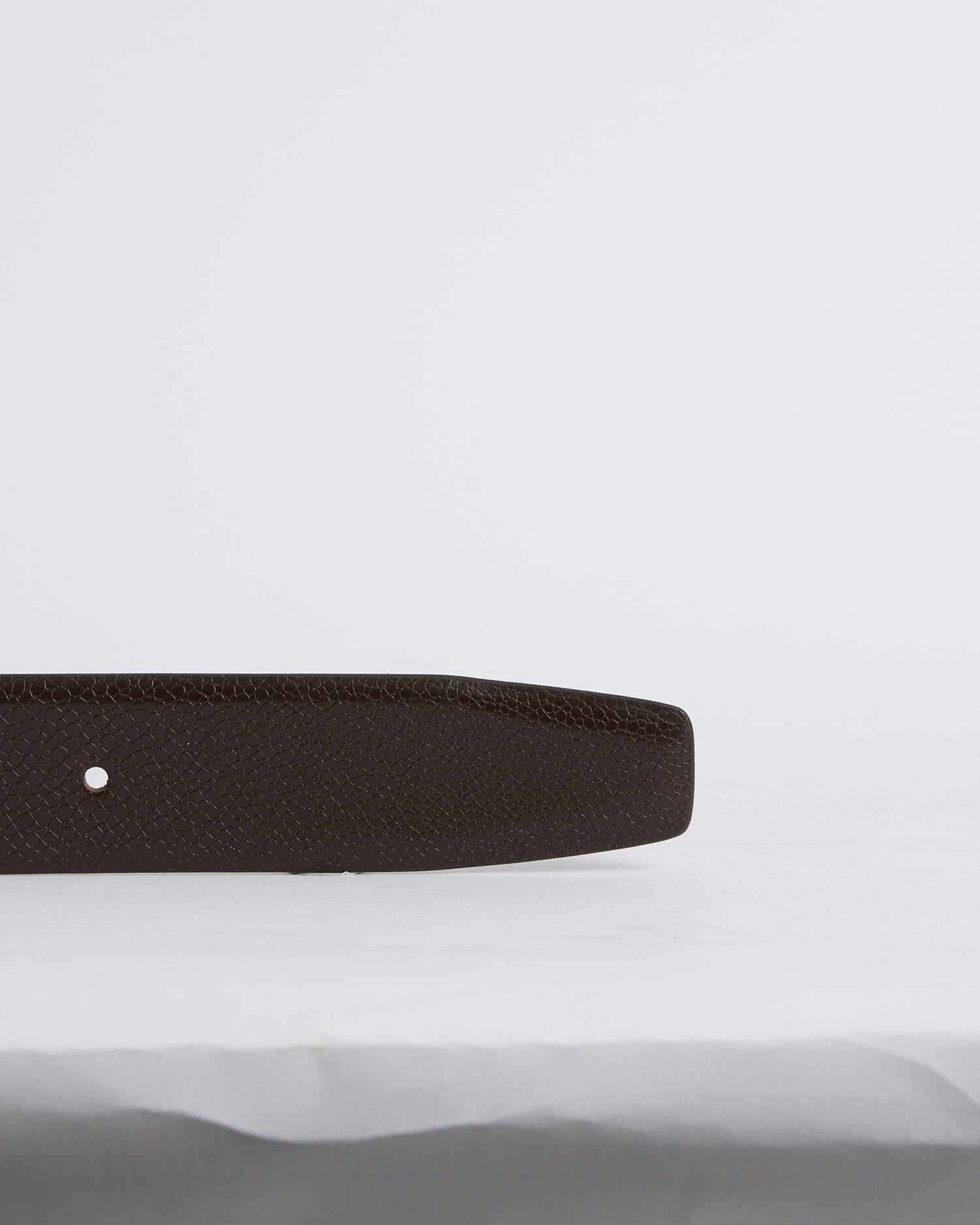 Barbour Black Saffiano Clyde Leather Belt #Colour_Black Saffiano