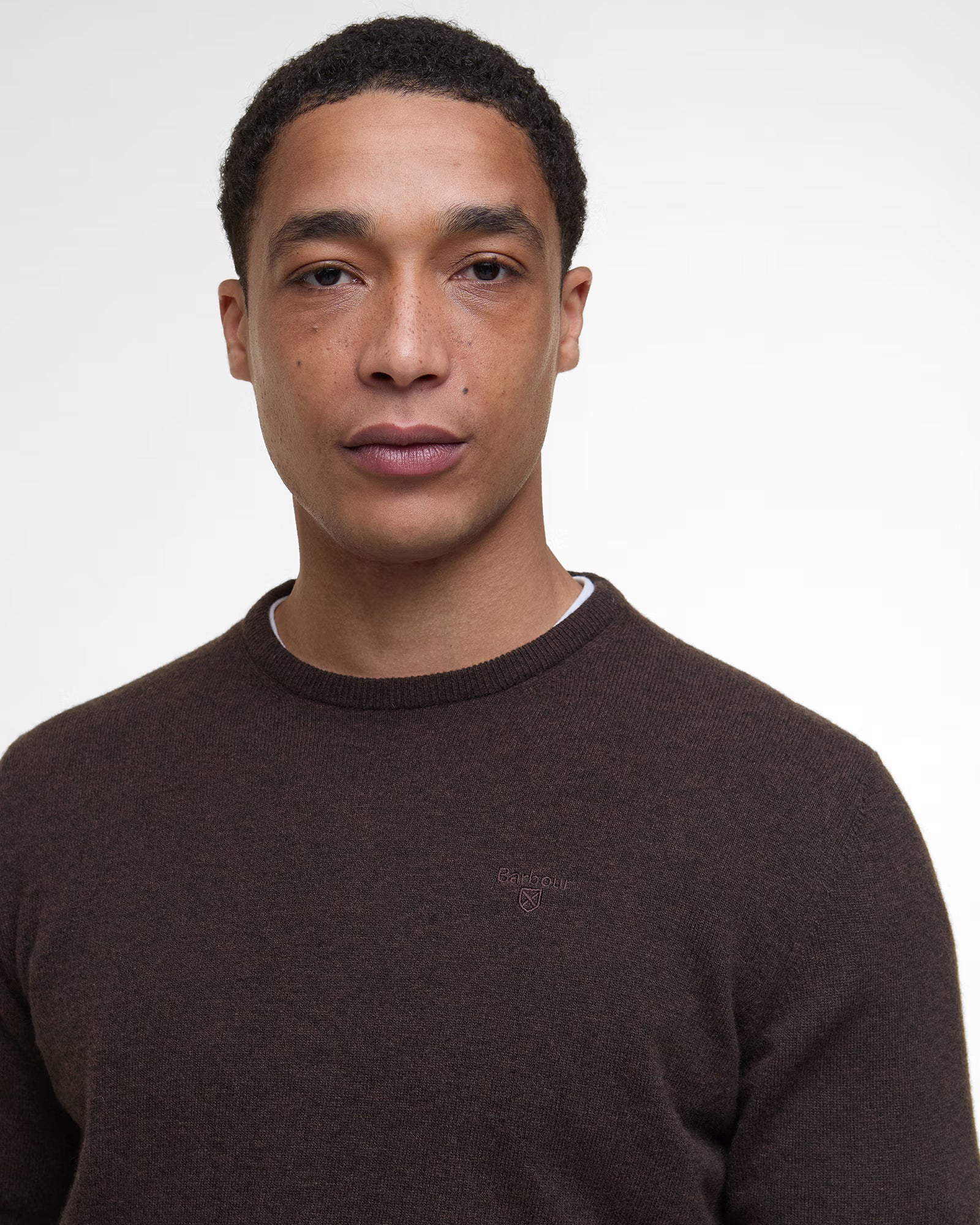 Barbour Essential Lambswool Crew Neck #Colour_Dark Oak