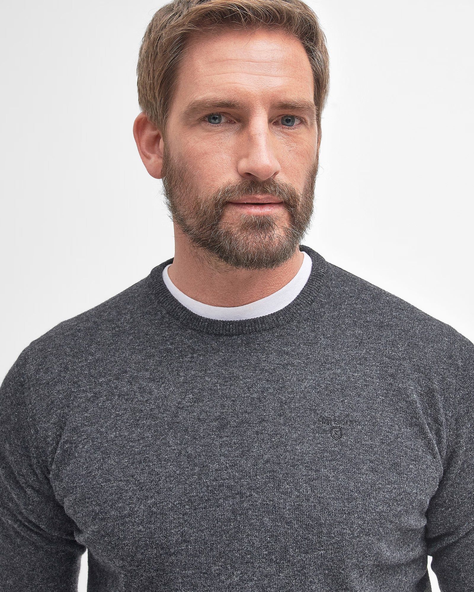 Barbour Essential Lambswool Crew Neck #Colour_Charcoal Grey