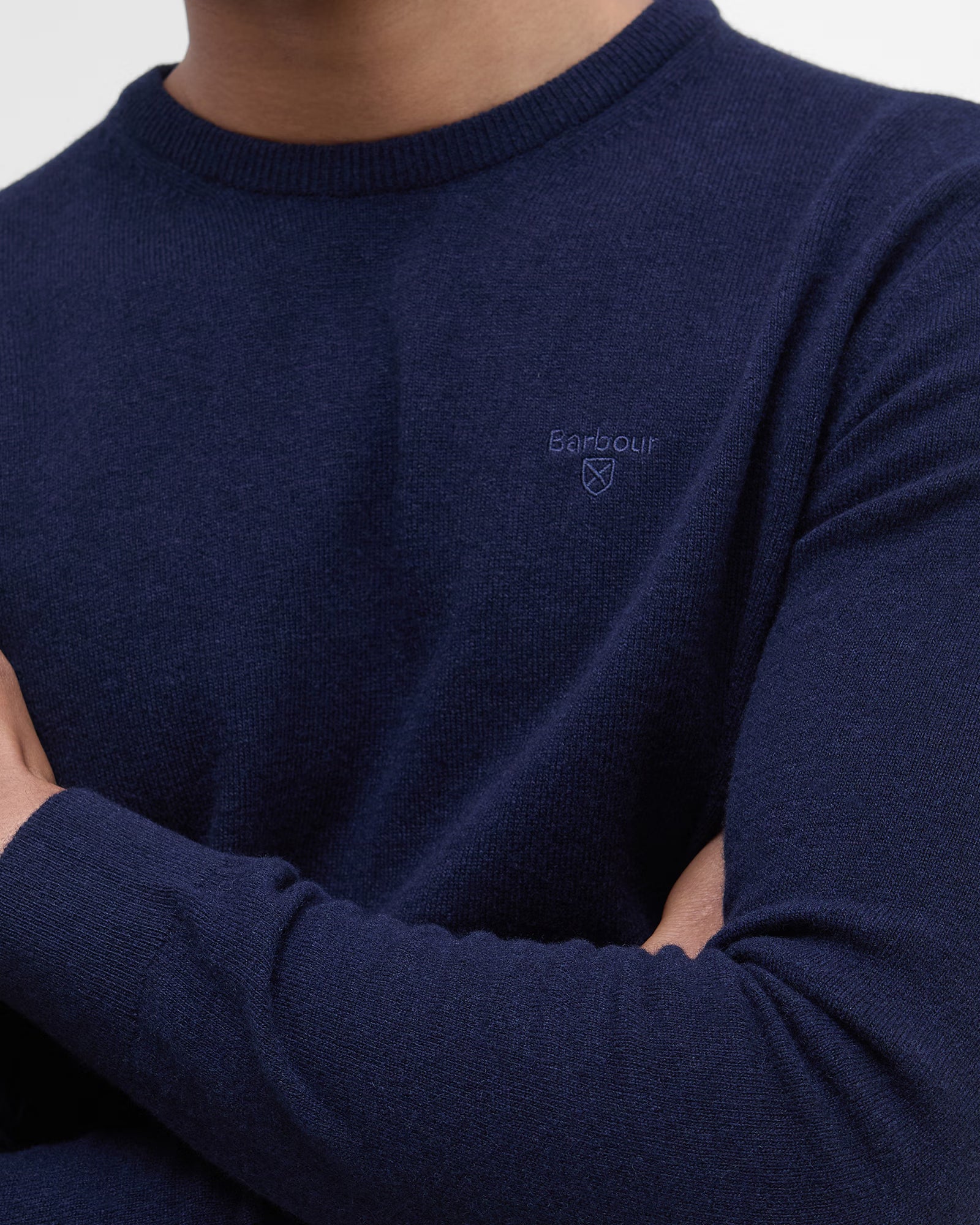Barbour Essential Lambswool Crew Neck #Colour_Dark Oak