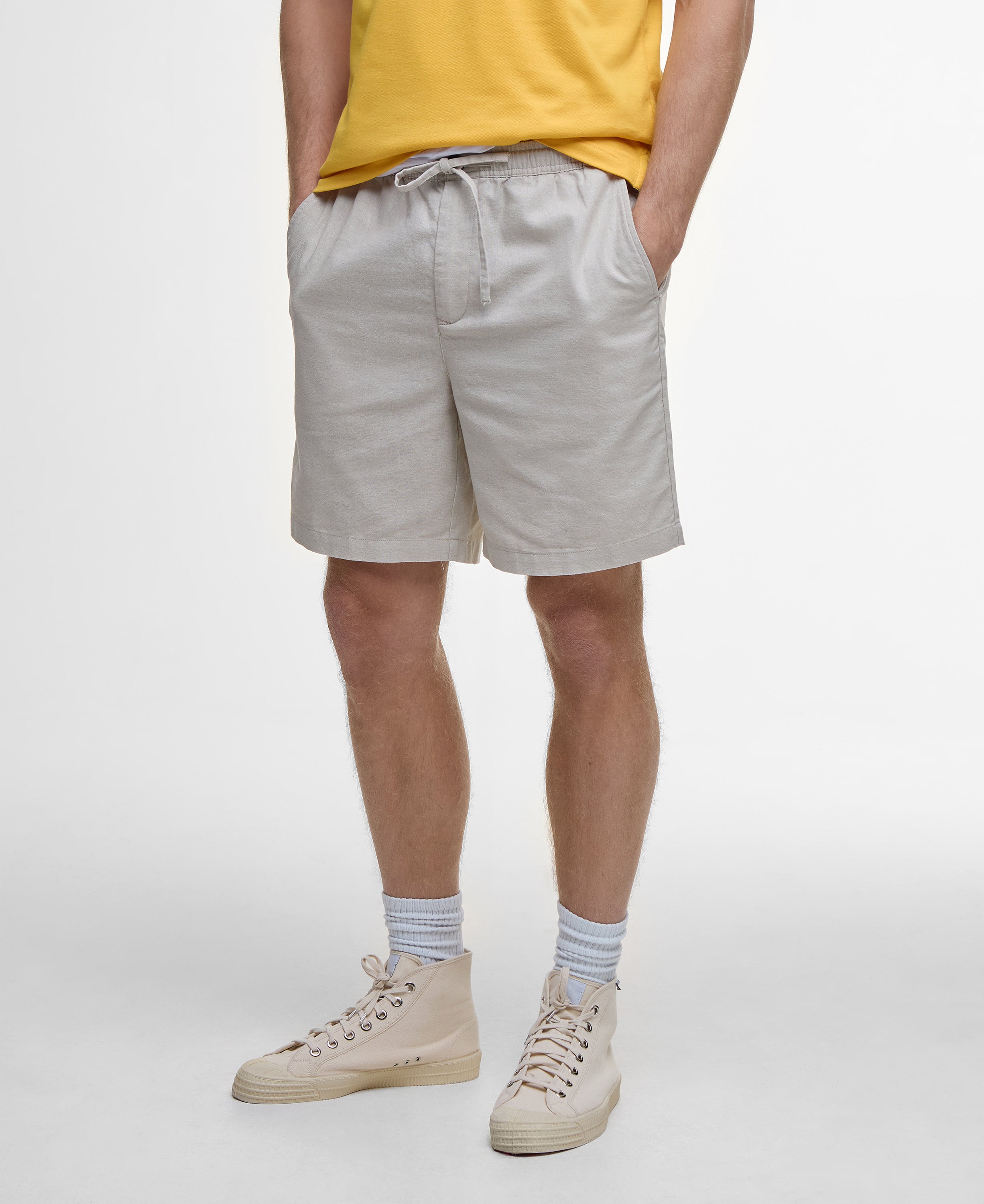Barbour Mist Cotton Linen Relaxed Short #Colour_Mist