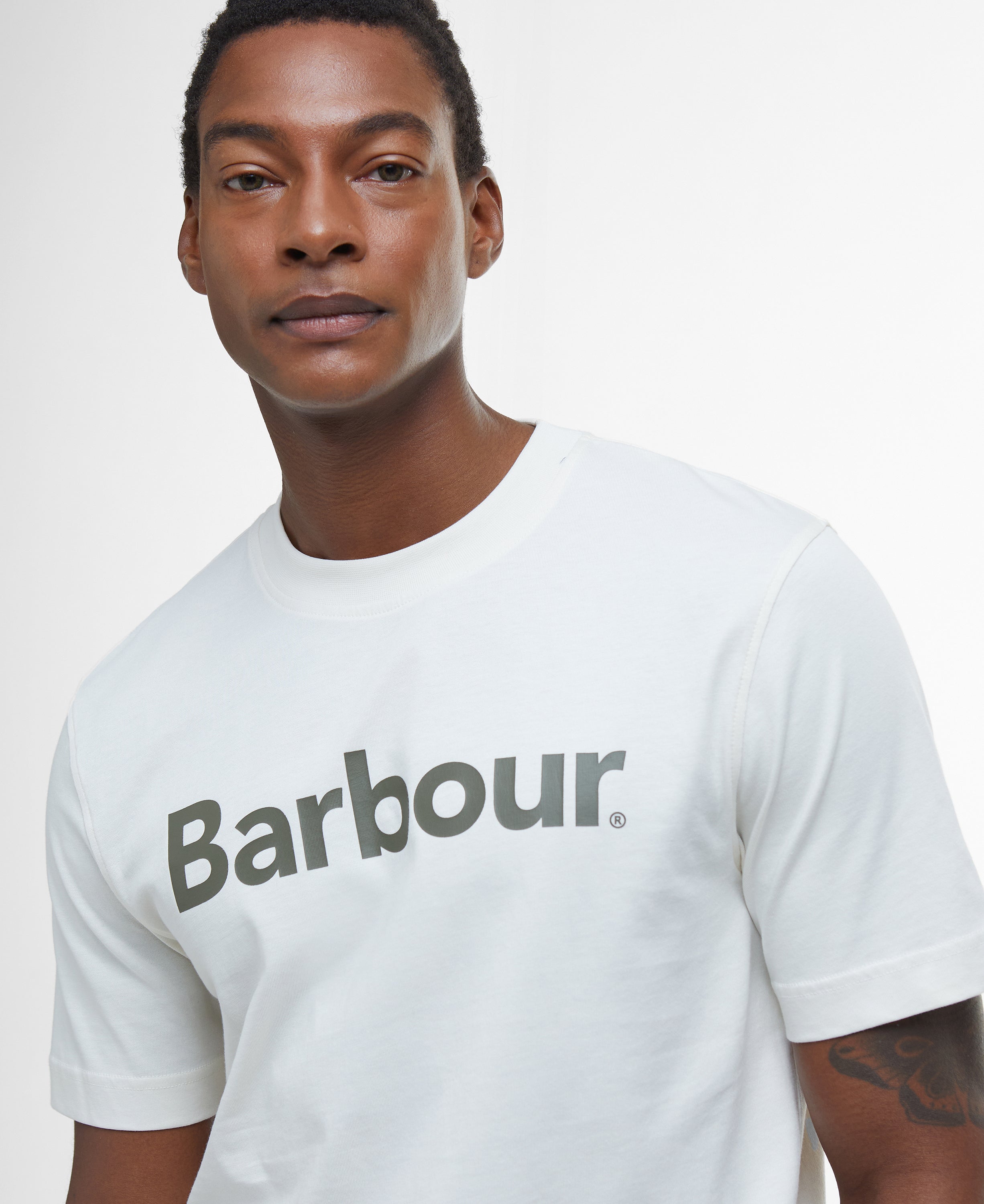 Barbour Antique White Logo Relaxed T-Shirt #Colour_Antique White