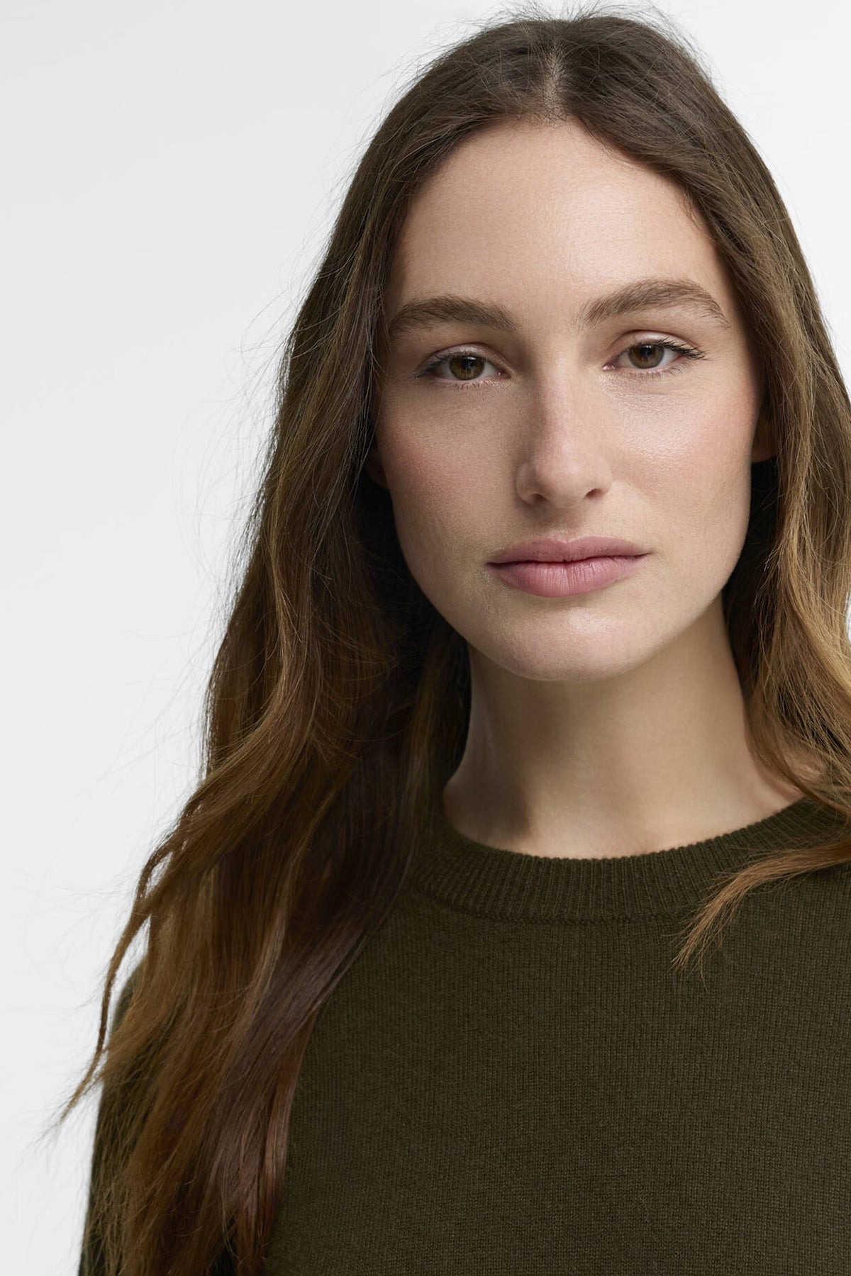 Barbour Penwood Cashmere Knitted Jumper #Colour_Olive