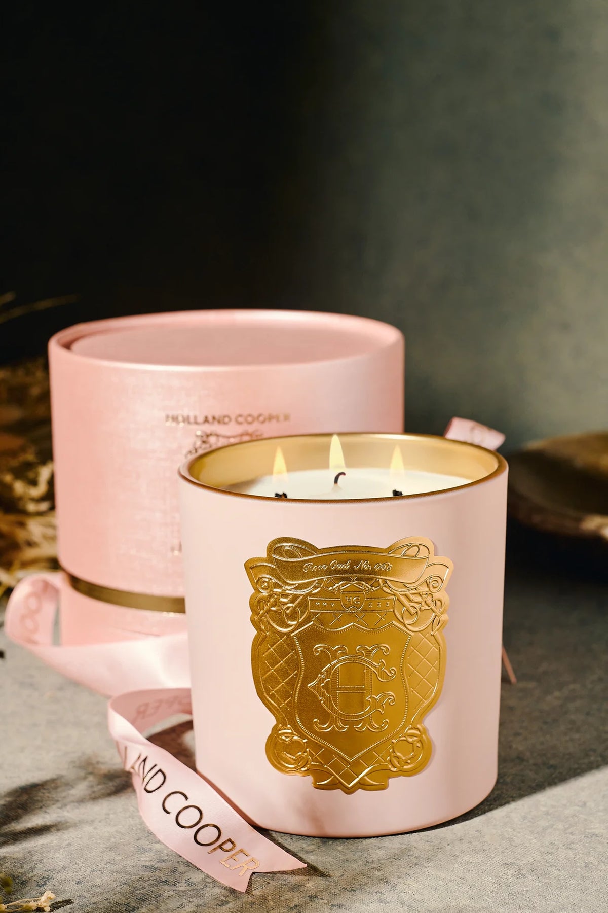 Holland Cooper Triple Wick Candle #Colour_Rose Oud