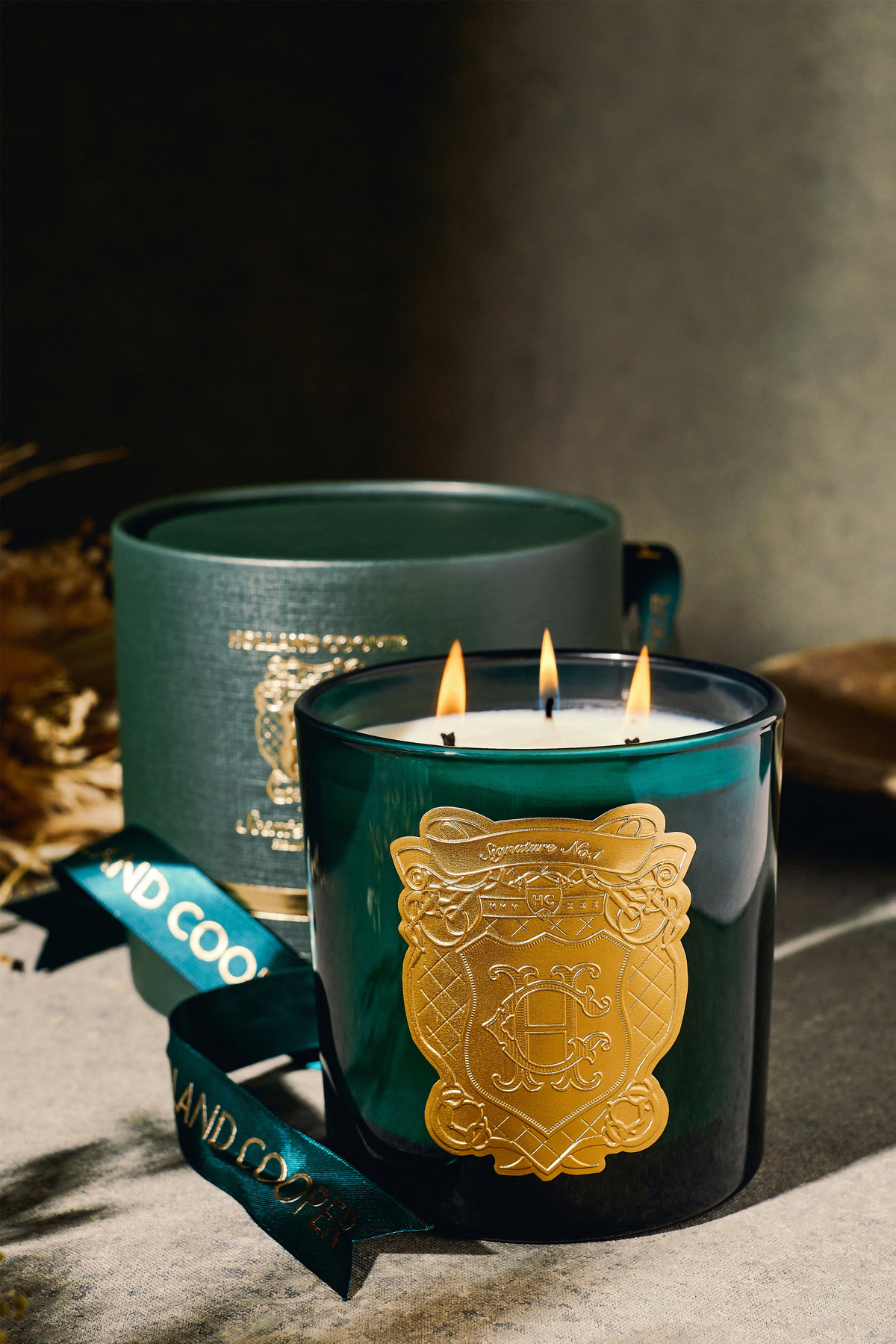 Holland Cooper Triple Wick Candle #Colour_Signature No.1