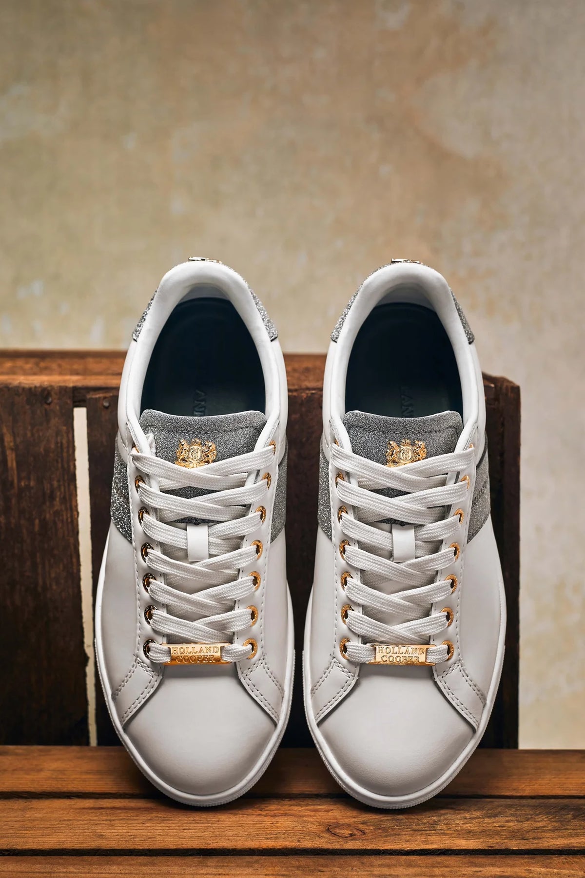 Holland Cooper Knightsbridge Court Trainer #Colour_Silver Crystal