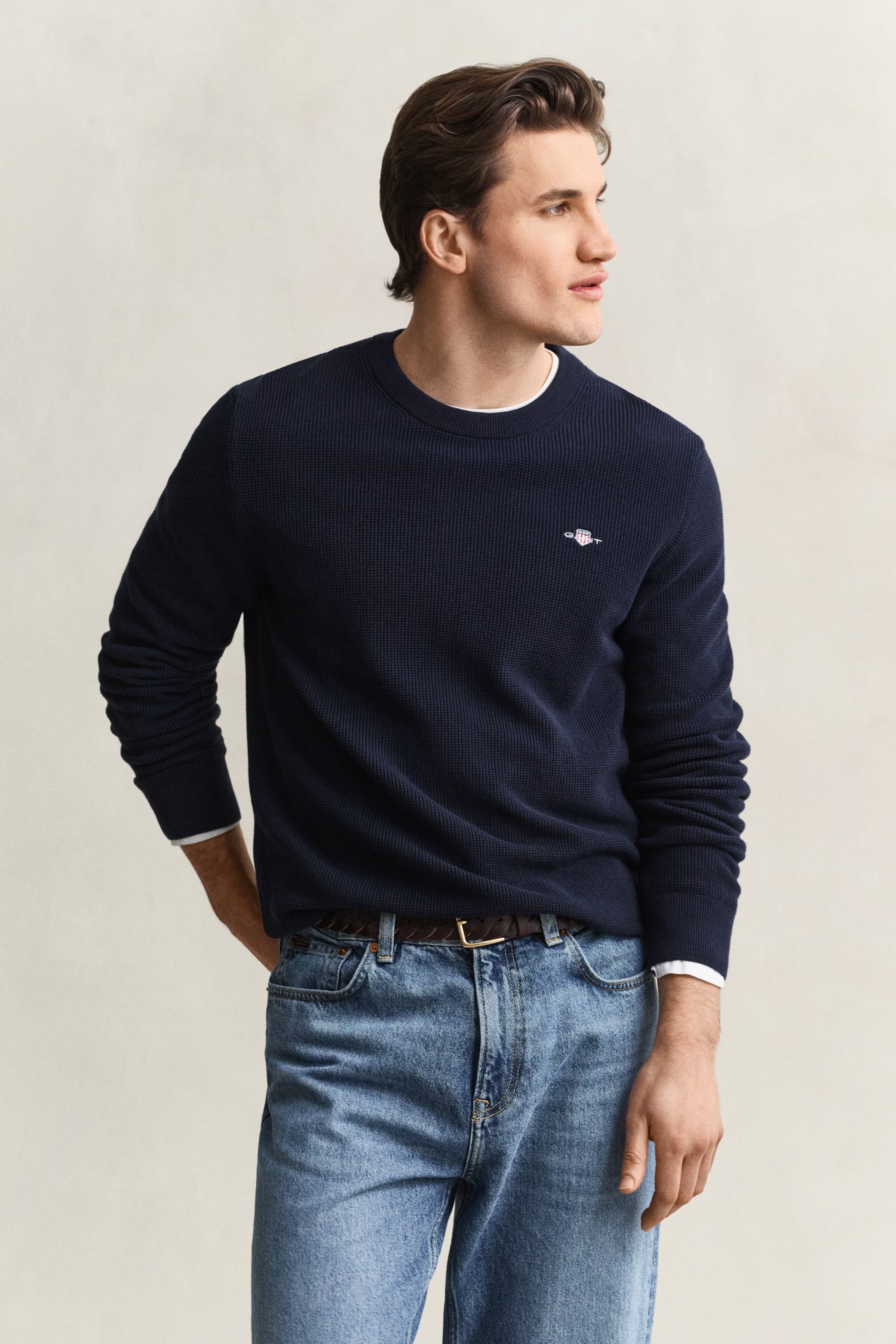 GANT Textured Cotton C-Neck #Colour_Evening Blue