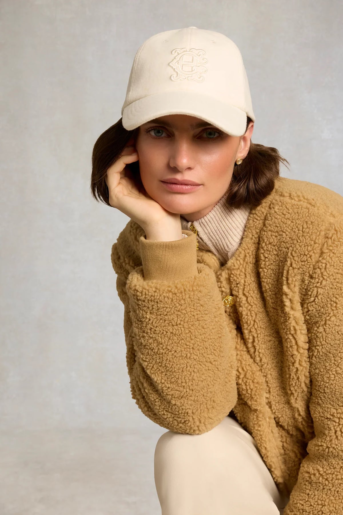 Holland Cooper Wool Heraldic Cap #Colour_Cream