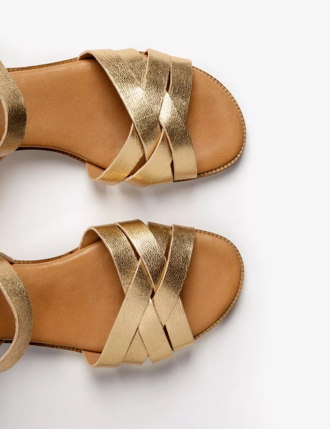 Penelope Chilvers Gold Heeled Shepherdess Metalic Leather Sandal #Colour_Gold