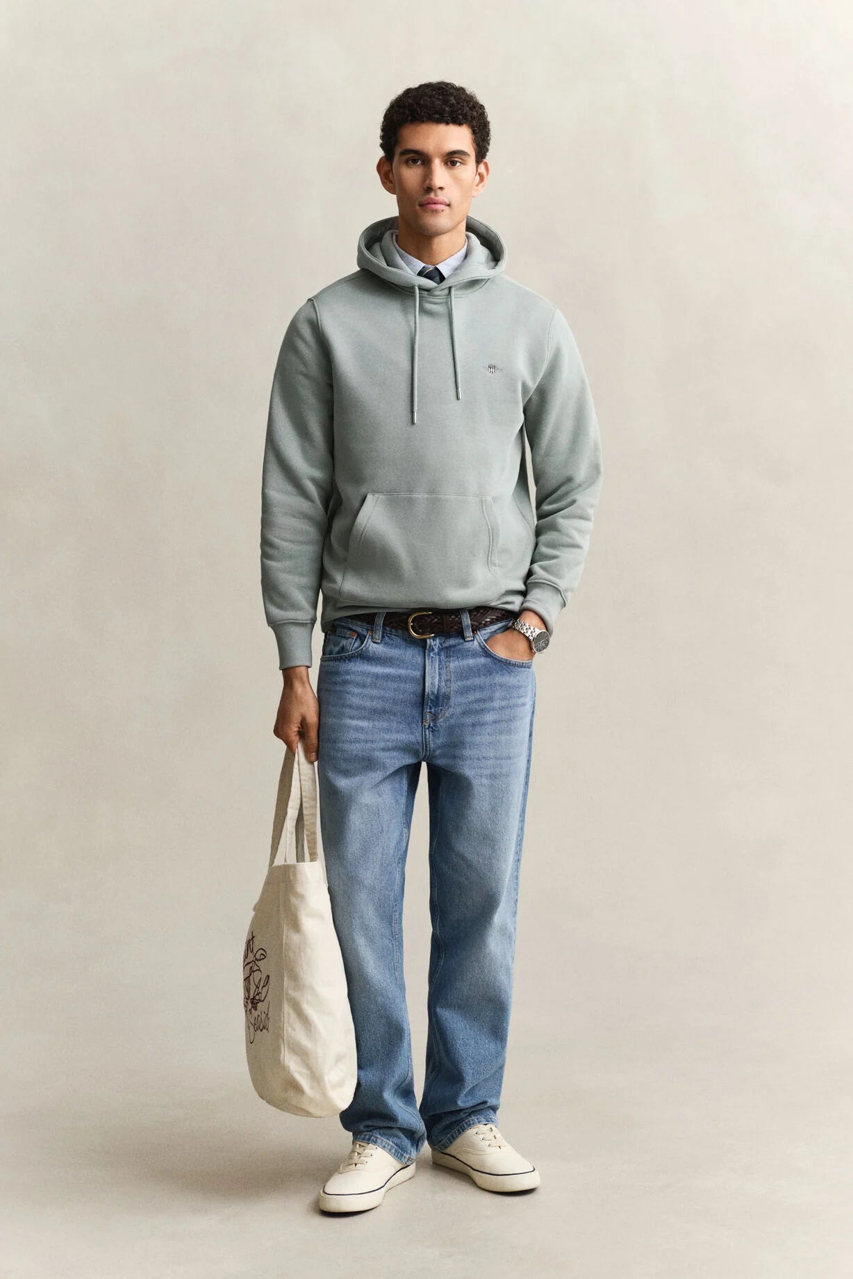 GANT Ceramic Grey Reg Shield Hoodie #Colour_Ceramic Grey