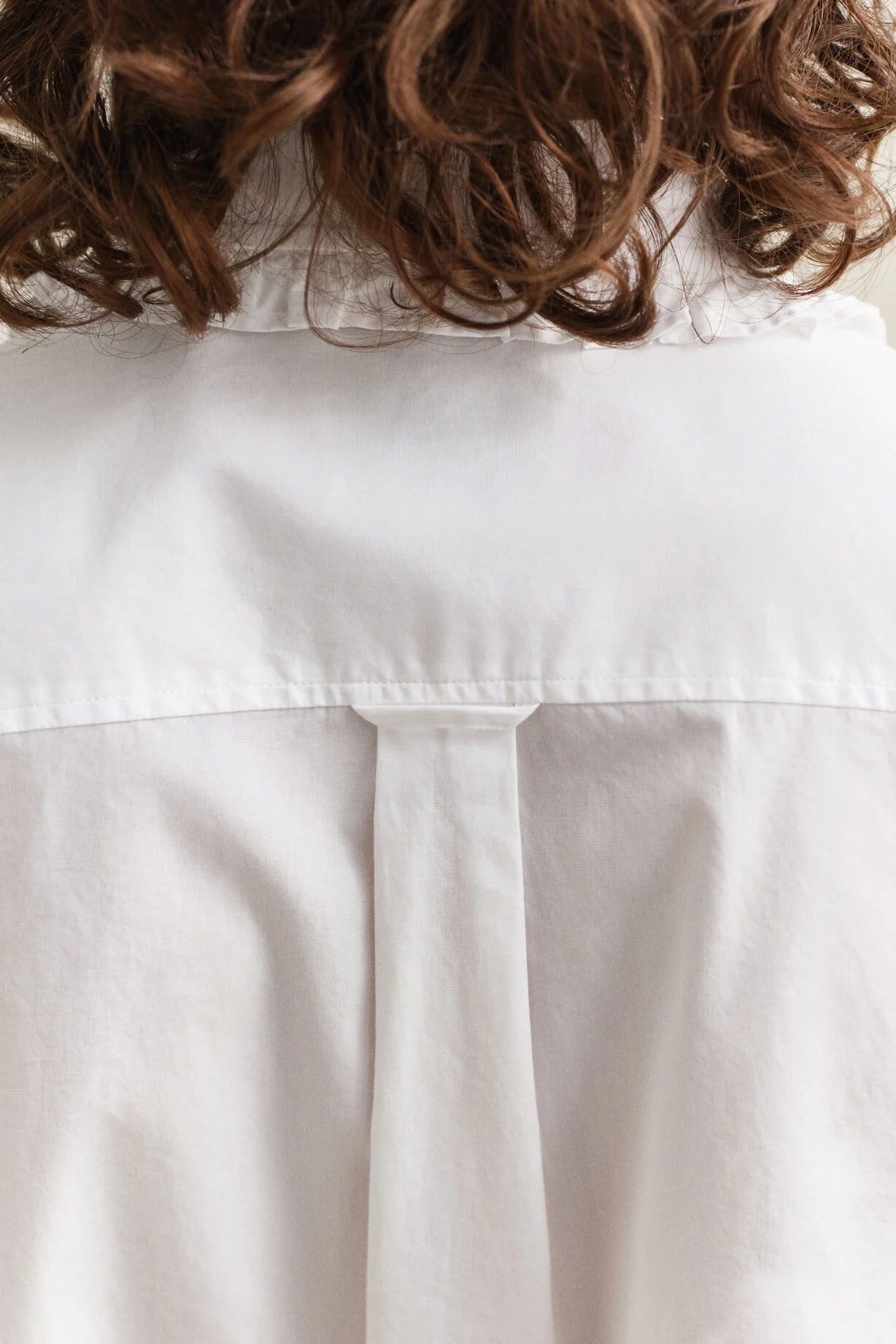 GANT White Reg CTN Frill Collar Shirt #Colour_White