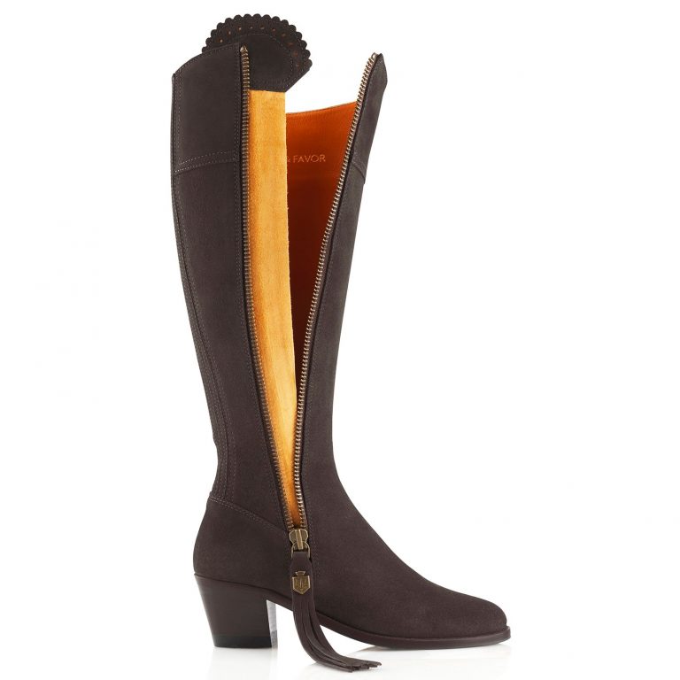the heeled regina