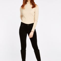 hs black 3