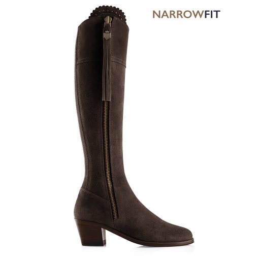 The Heeled Regina Suede Boot Narrow Fit - Chocolate