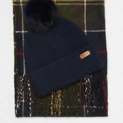 Dover Beanie & Hailes Scarf Gift Set - Classic Tartan