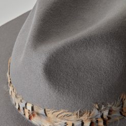 Holland-Cooper-Trilby-Hat-Double-Feather-Band-Light-Grey.9