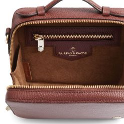 fairfax-and-favor-the-buckingham-bag-burgundy-leather-ruffords-country-lifestyle.3