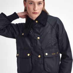 Barbour-Cropped-Beadnell-Wax-Jacket-Black-Classic-Tartan-Ruffords-Country-lifestyle.6