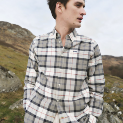 ruffords-country-lifestyle-barbour-lewis-tartan-shirt-bleached-pine-martin3