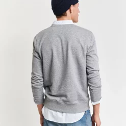 ruffords_country_lifestyle_gant_shield_crew_neck_sweatshirt_grey_melange2